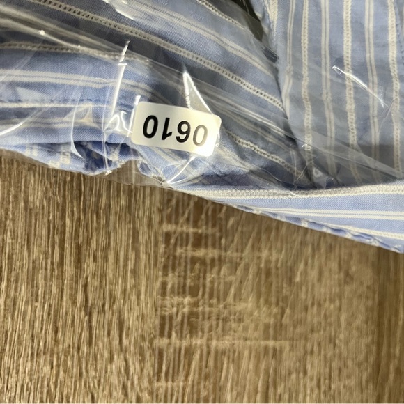 Banana Republic Riley Stripe Tailored-Fit Sleeveless Button Down Shirt Size S - Picture 9 of 9